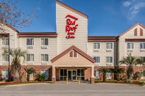 Отель Red Roof Inn & Suites Pensacola East - Milton  Милтон